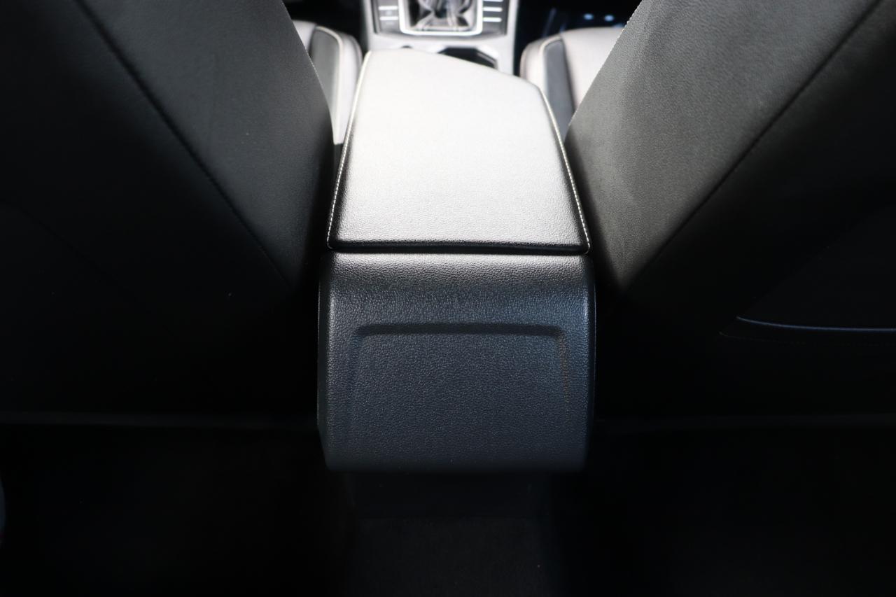 Volkswagen Jetta SE Auto 2024
