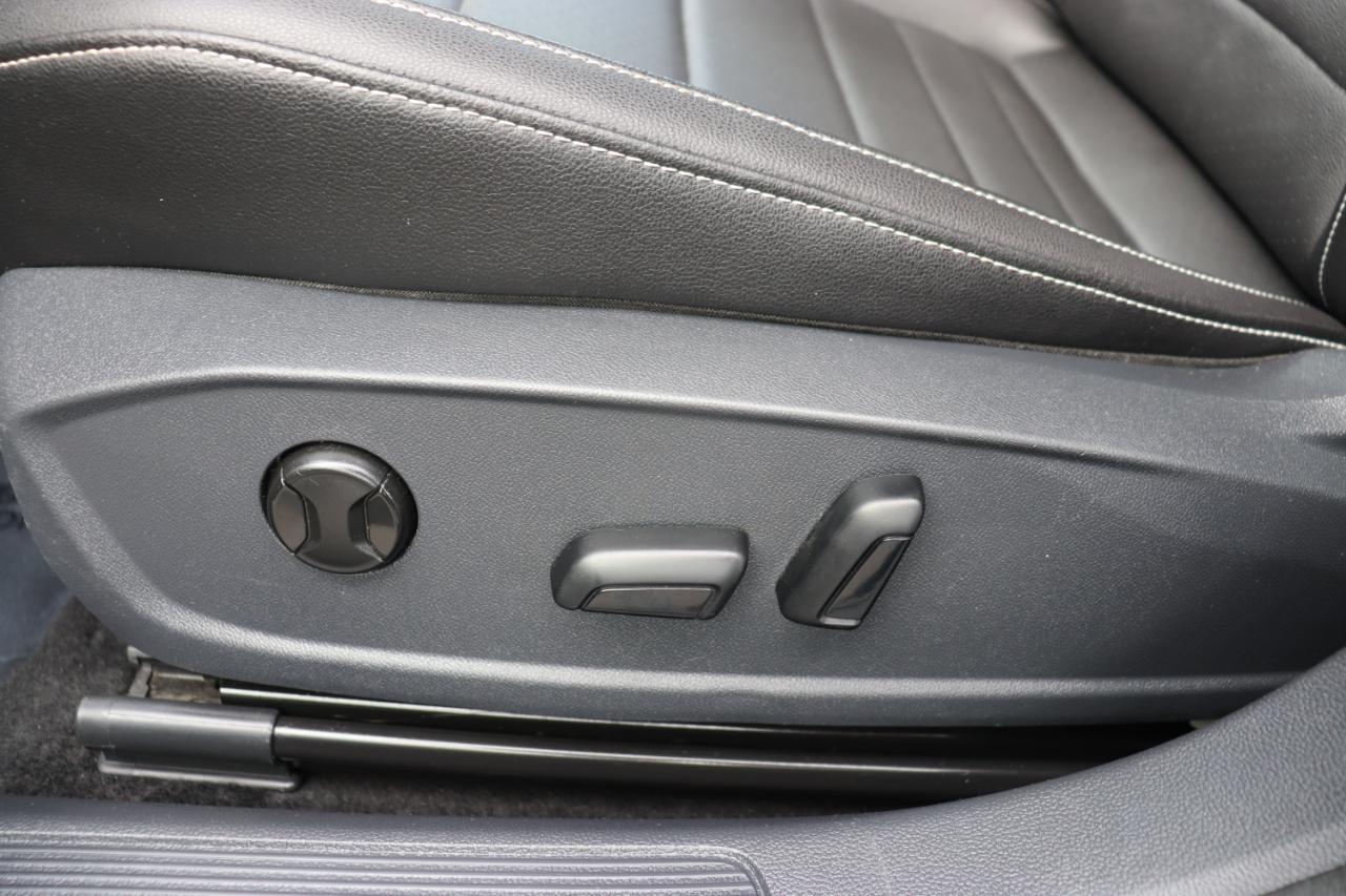 Volkswagen Jetta SE Auto 2024
