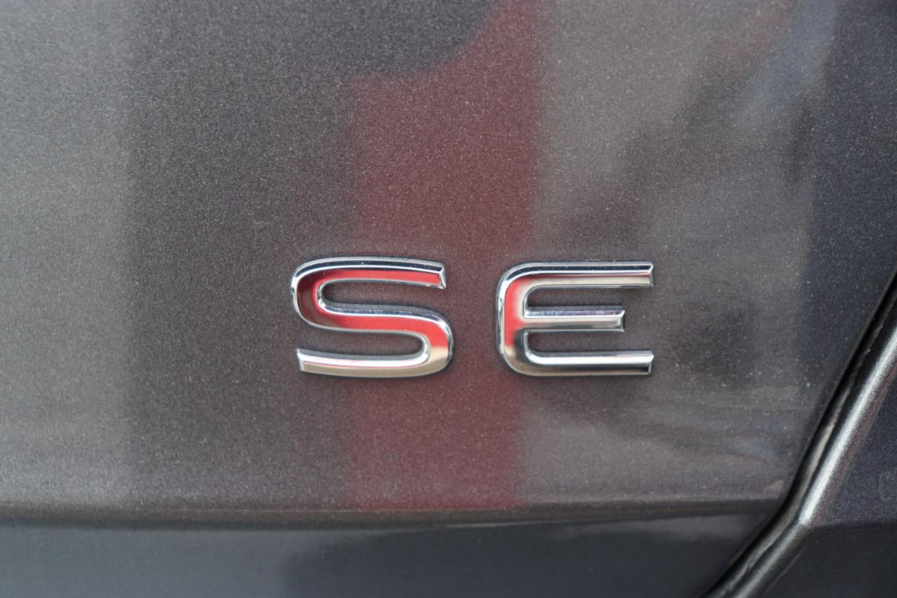 Volkswagen Jetta SE Auto 2024