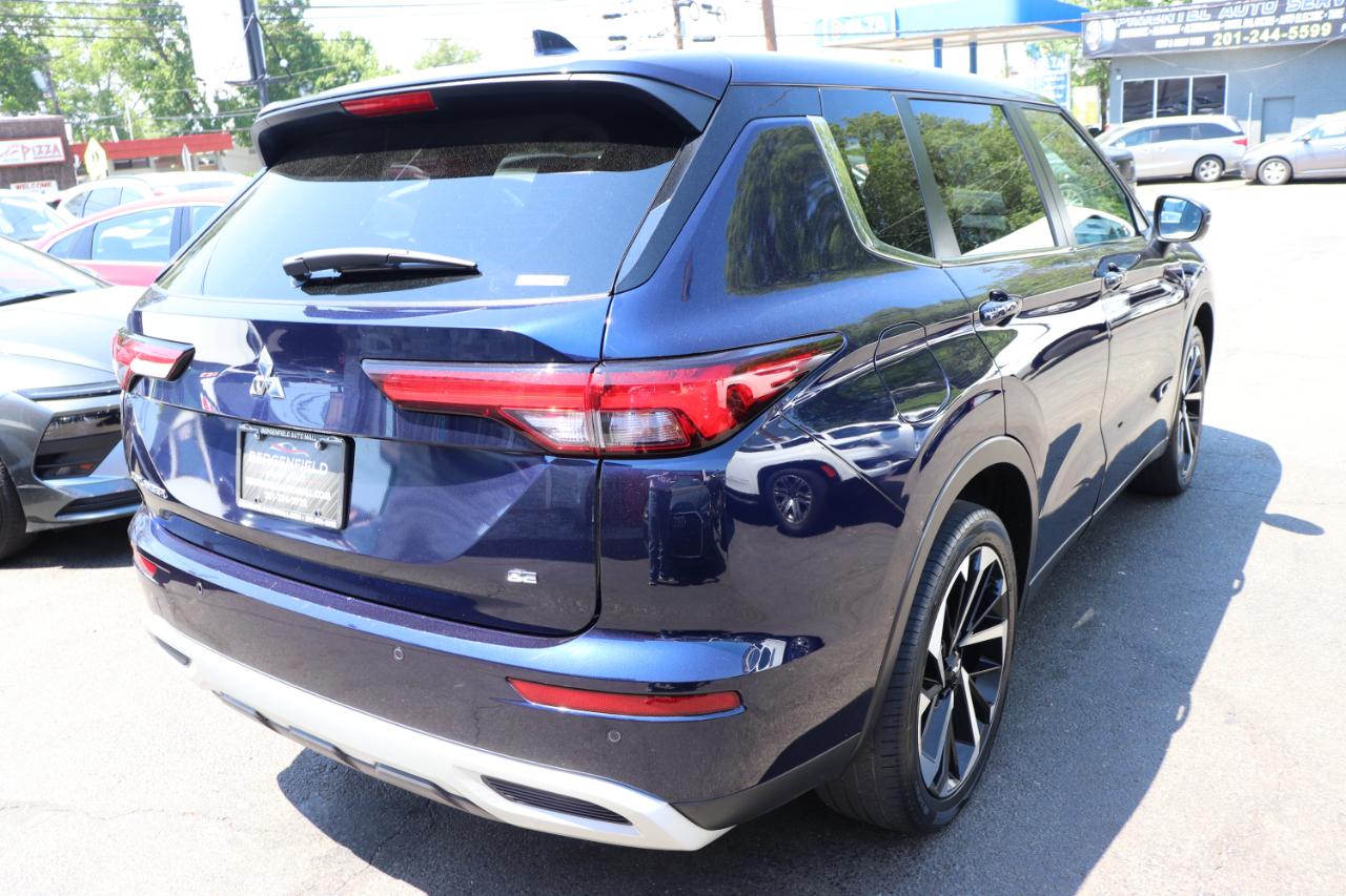 Mitsubishi Outlander SE S-AWC 2024