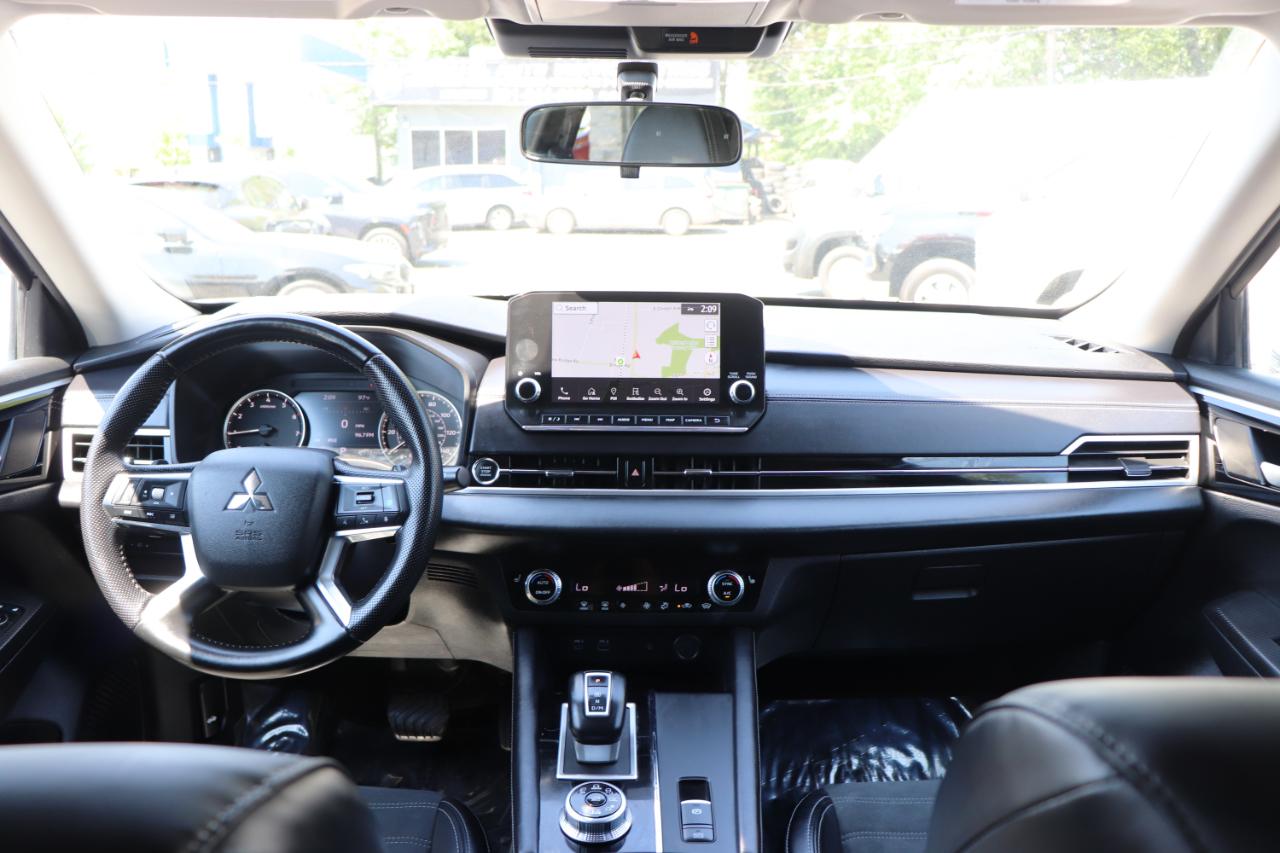 Mitsubishi Outlander SE S-AWC 2024
