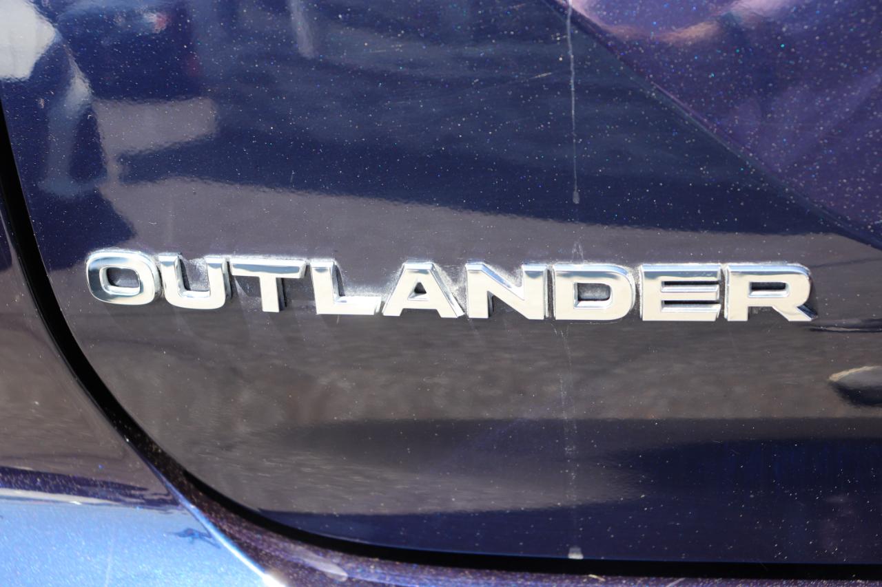 Mitsubishi Outlander SE S-AWC 2024