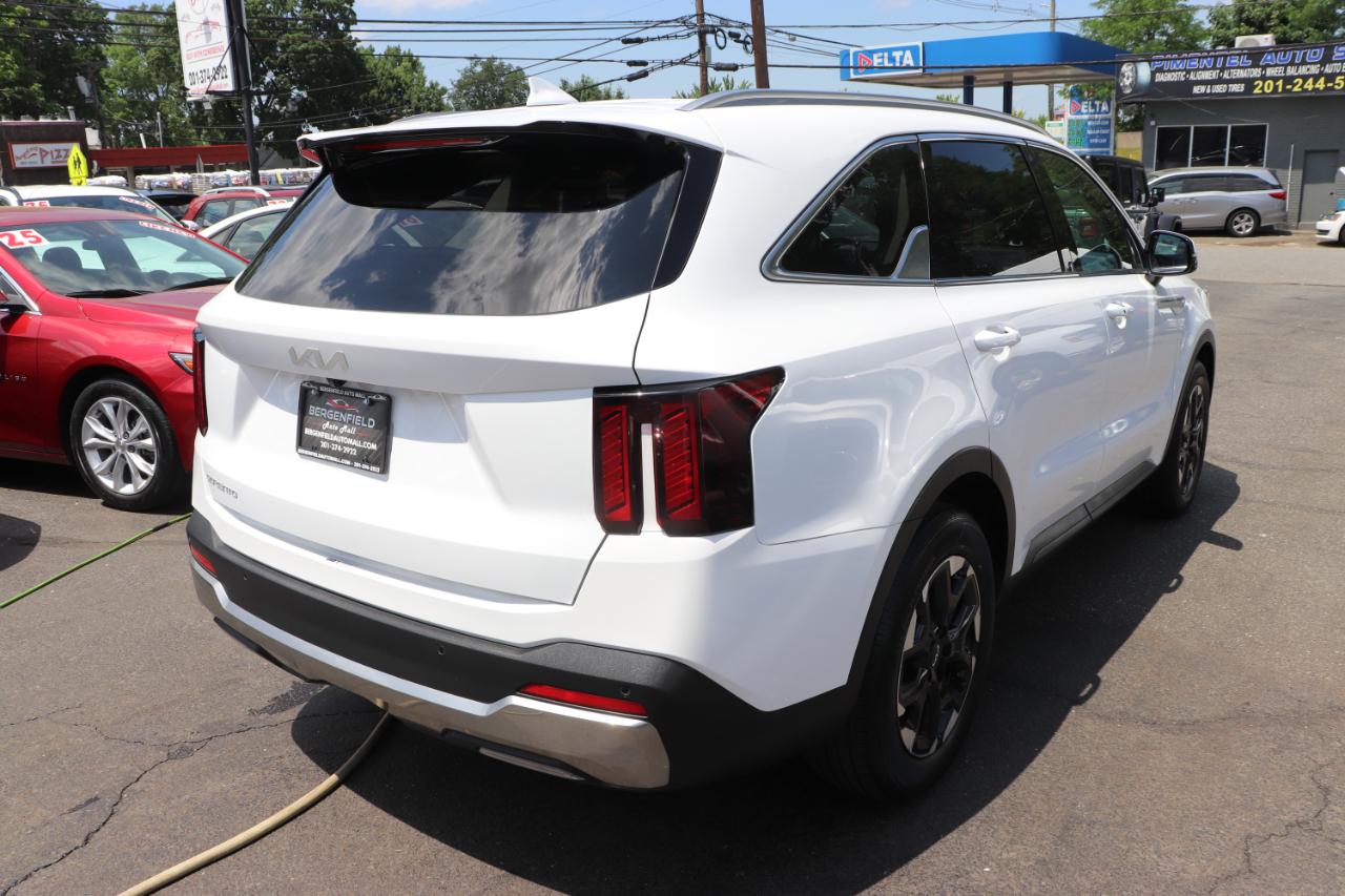 Kia Sorento S FWD 2024