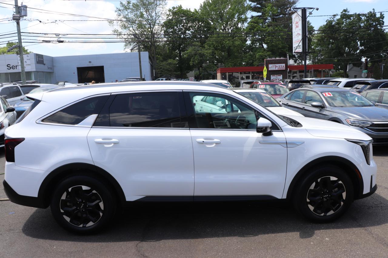 Kia Sorento S FWD 2024