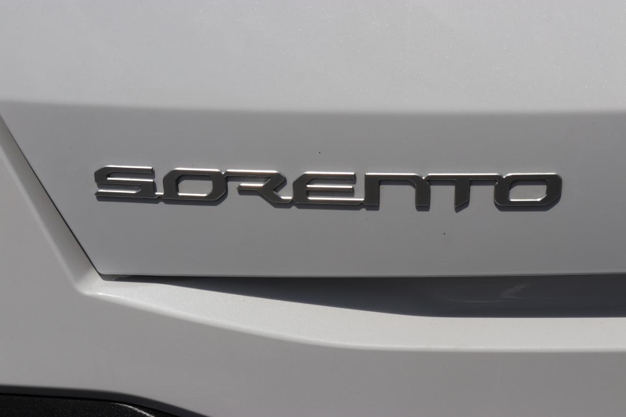Kia Sorento S FWD 2024