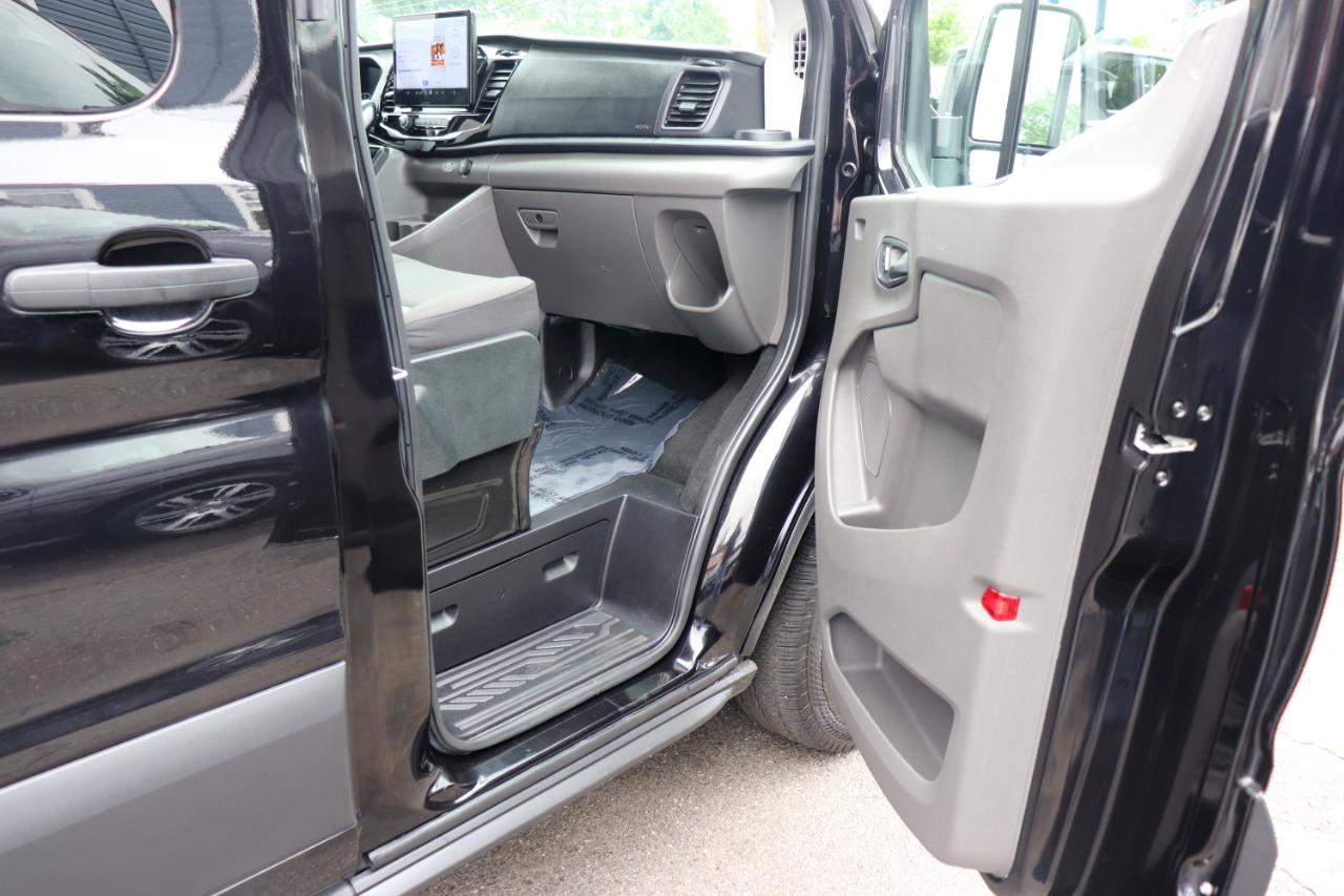 Ford Transit Passenger Wagon T-350 148" Med Roof XLT RWD 2025