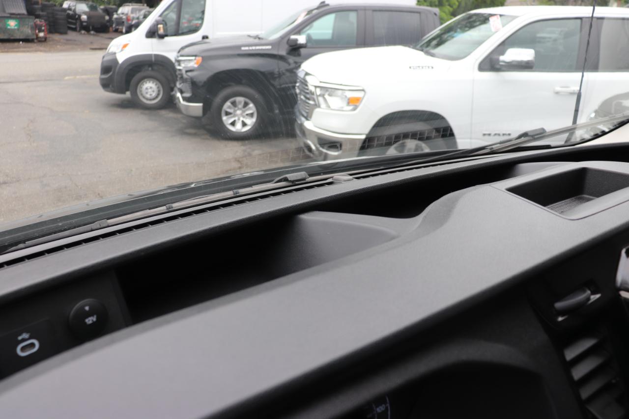 Ford Transit Passenger Wagon T-350 148" Med Roof XLT RWD 2025