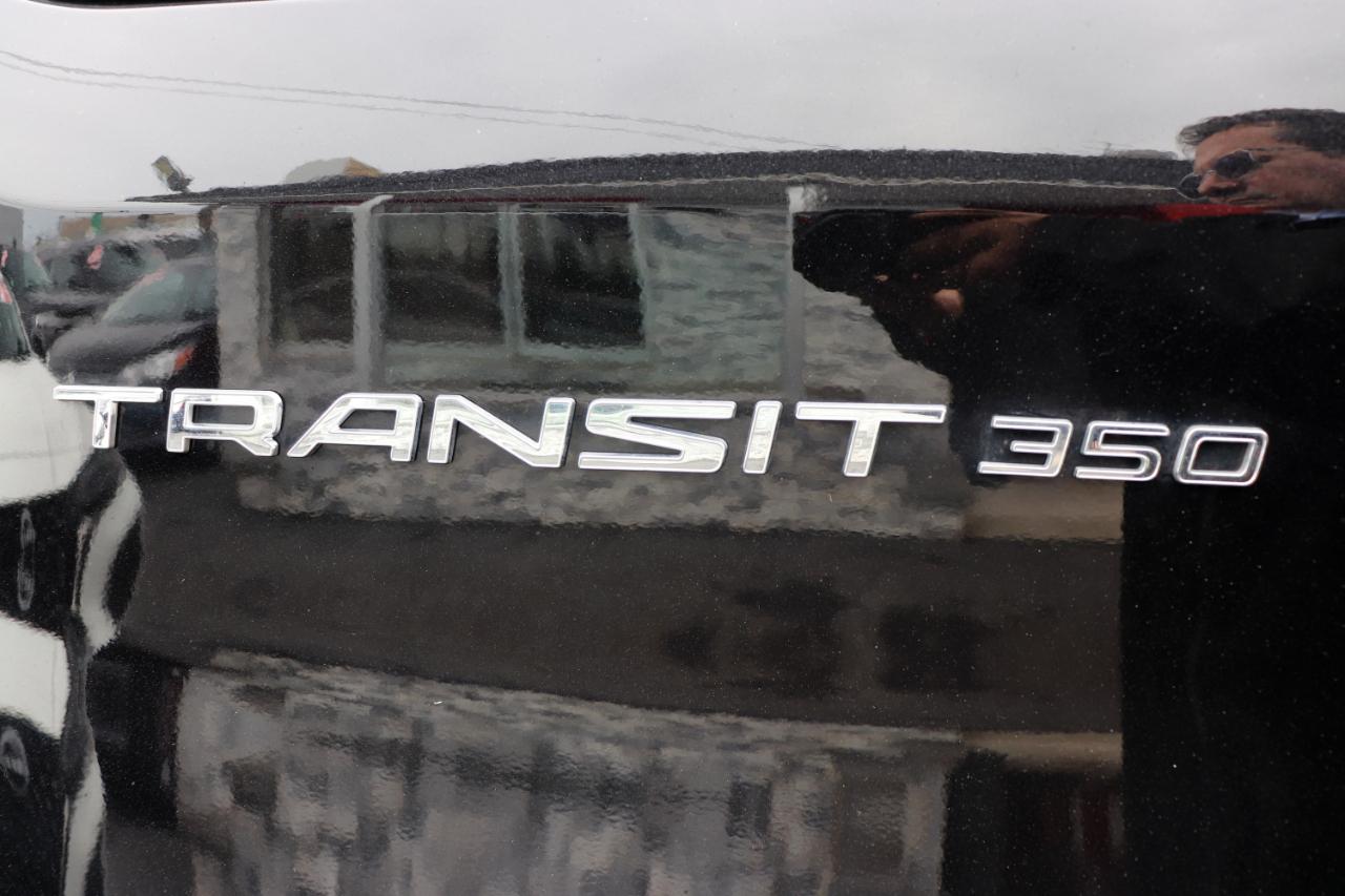 Ford Transit Passenger Wagon T-350 148" Med Roof XLT RWD 2025