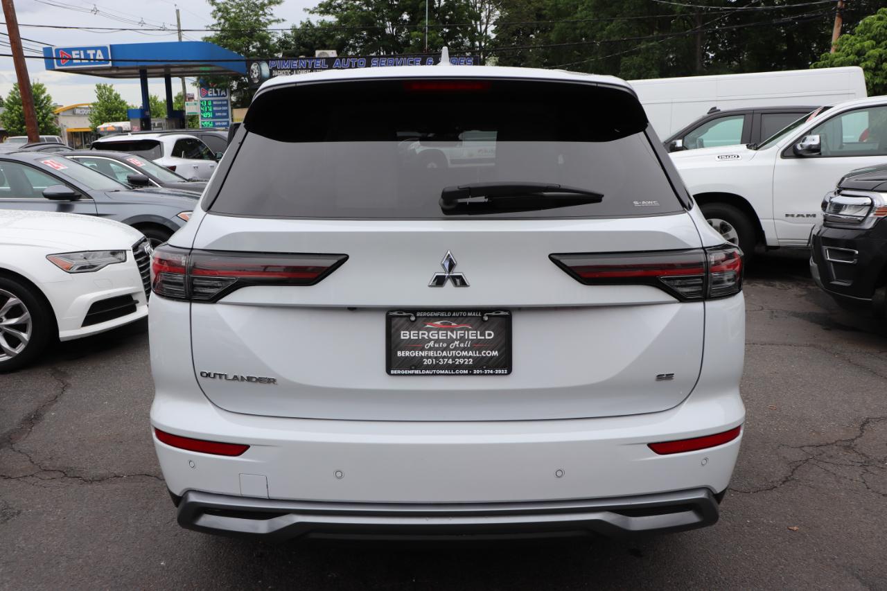 Mitsubishi Outlander SE S-AWC 2025