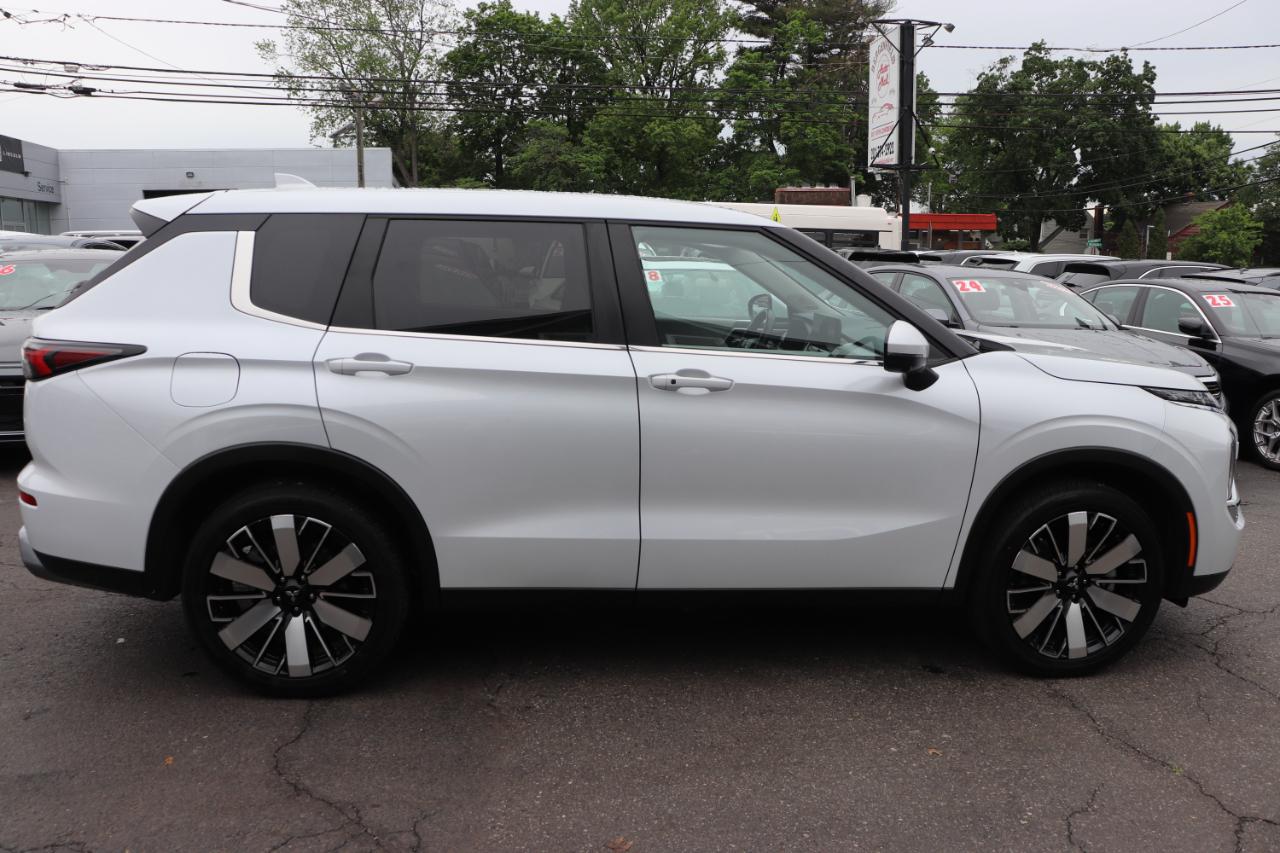Mitsubishi Outlander SE S-AWC 2025
