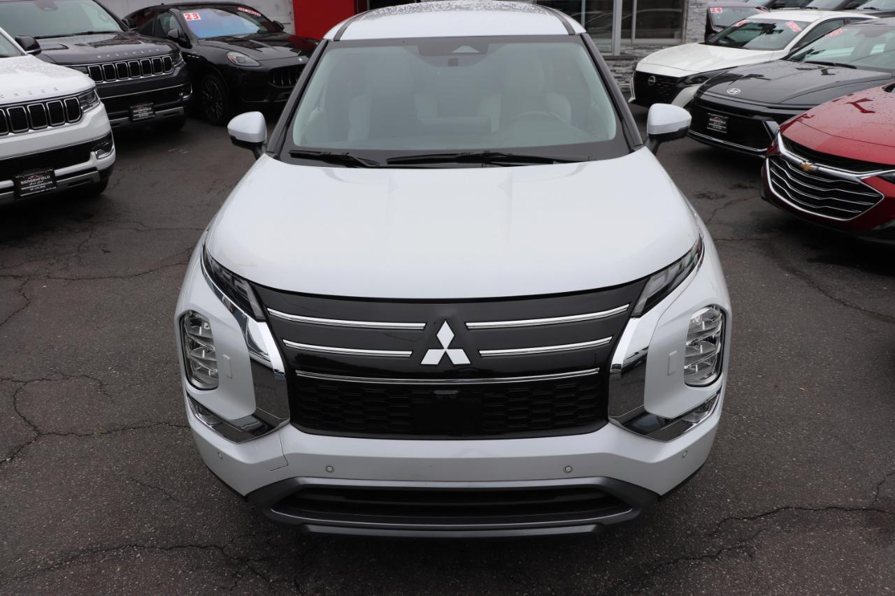 Mitsubishi Outlander SE S-AWC 2025