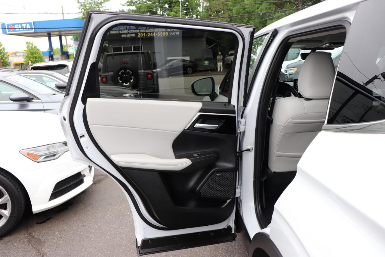 Mitsubishi Outlander SE S-AWC 2025