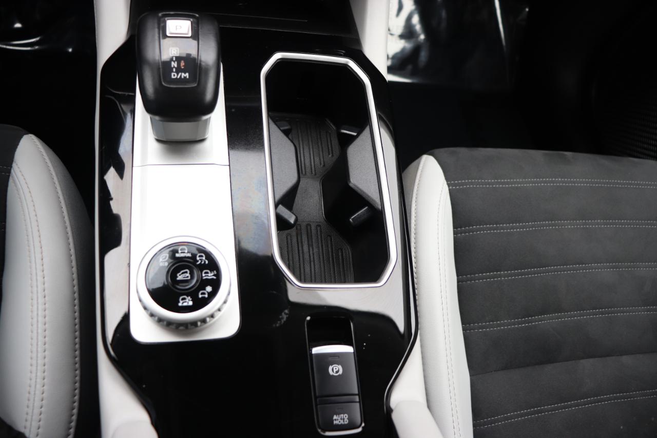 Mitsubishi Outlander SE S-AWC 2025