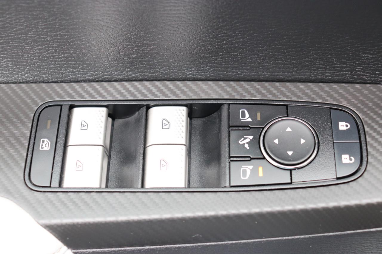 Mitsubishi Outlander SE S-AWC 2025