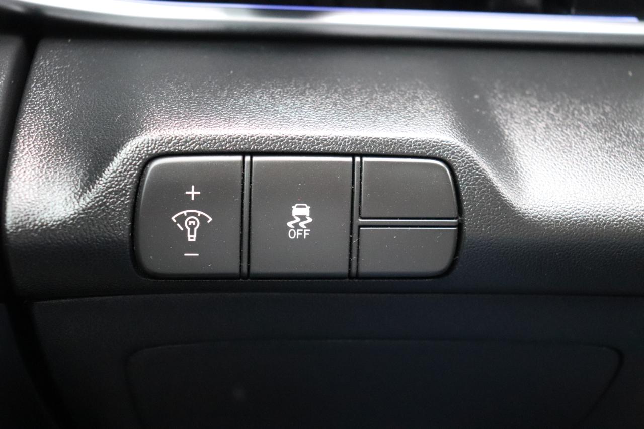 Hyundai Elantra SEL IVT 2024