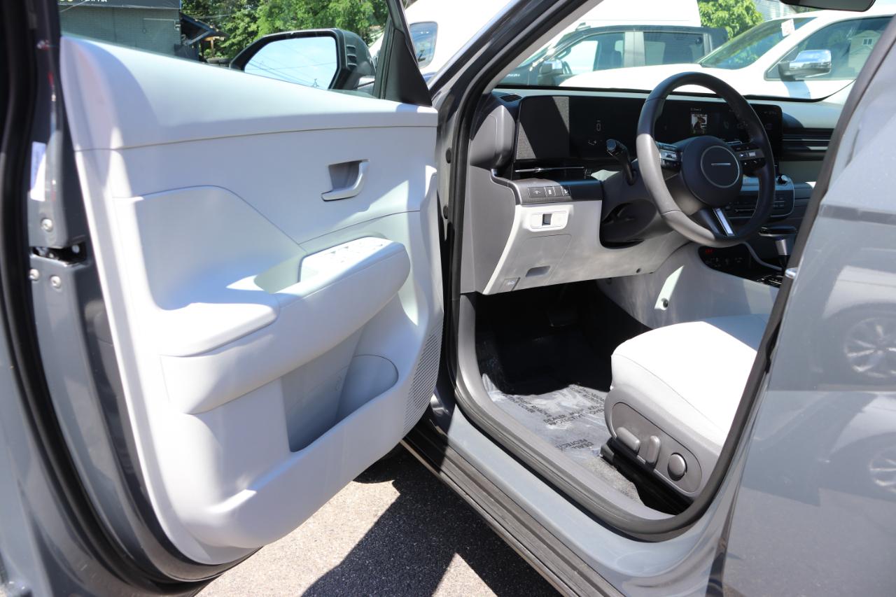 Hyundai Kona SEL AWD 2025