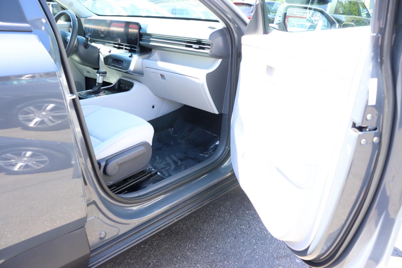 Hyundai Kona SEL AWD 2025