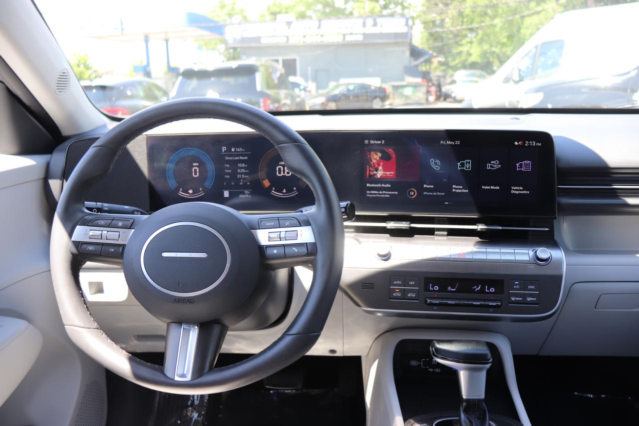 Hyundai Kona SEL AWD 2025