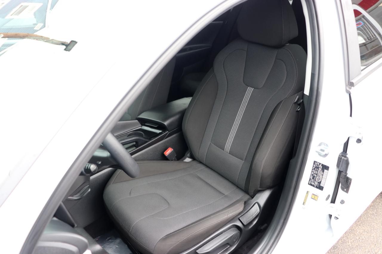 Hyundai Elantra SE IVT 2024