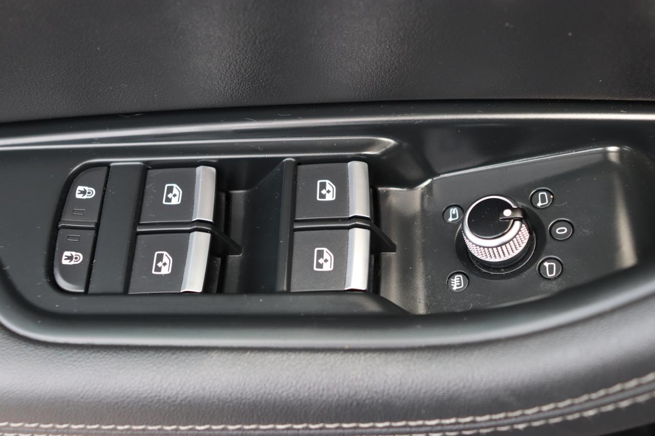 Audi A4 Sedan S line Premium Plus 45 TFSI quattro 2024