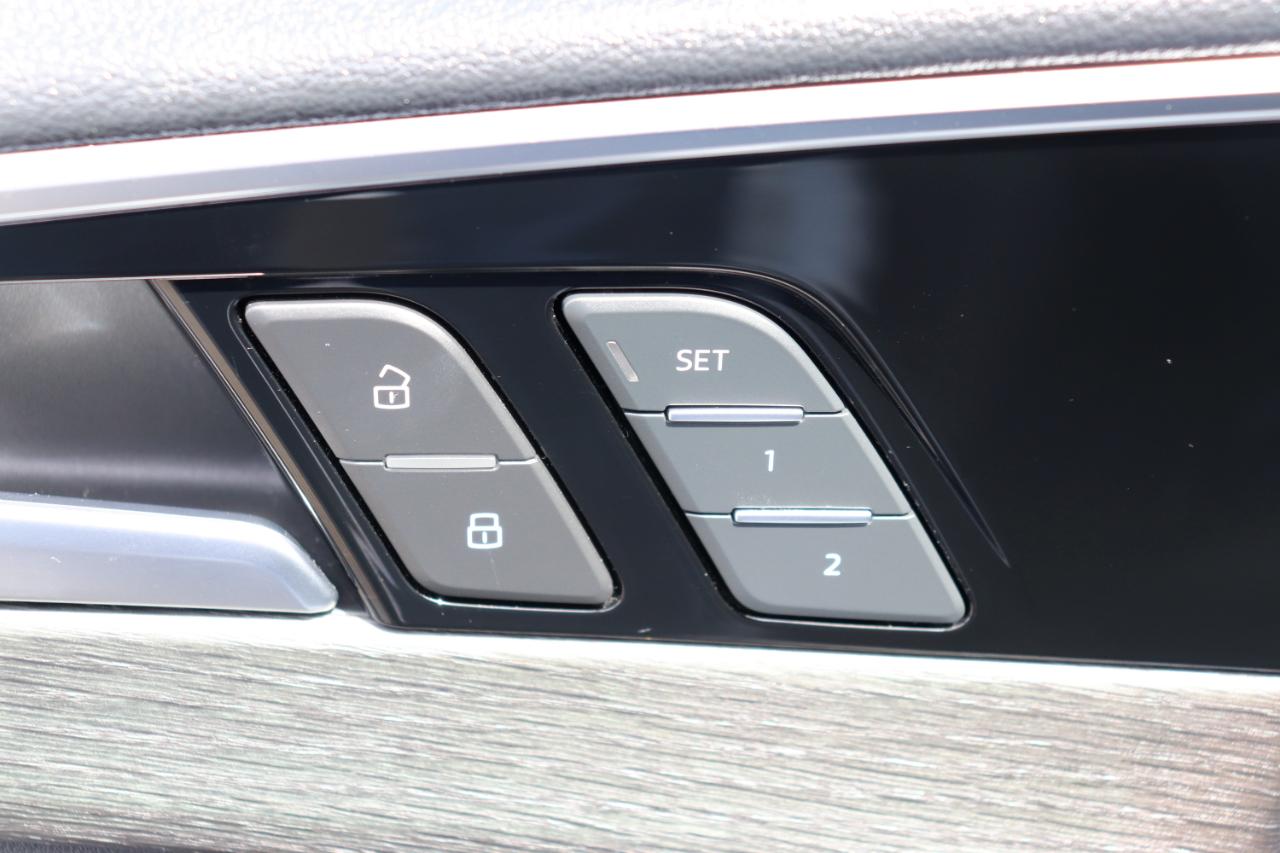 Audi A4 Sedan S line Premium Plus 45 TFSI quattro 2024