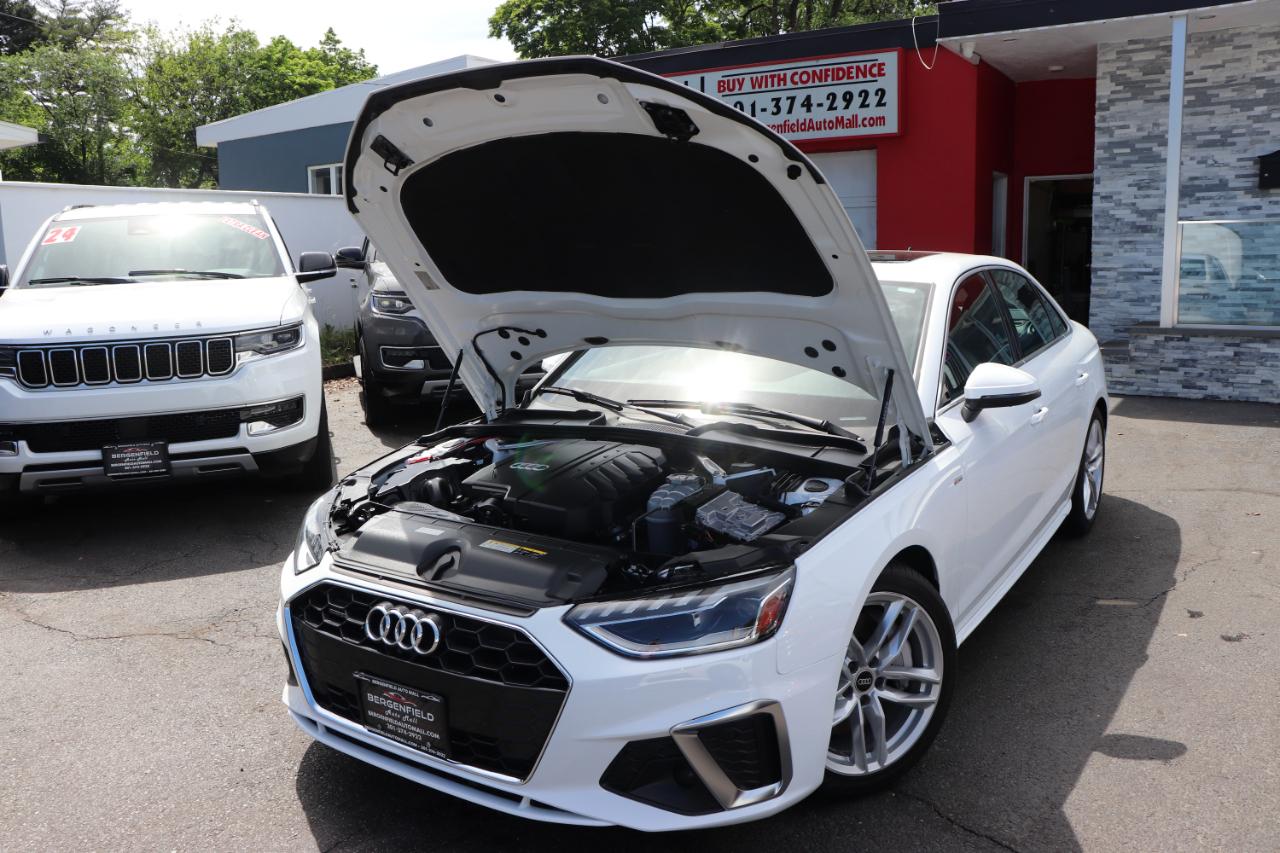 Audi A4 Sedan S line Premium Plus 45 TFSI quattro 2024