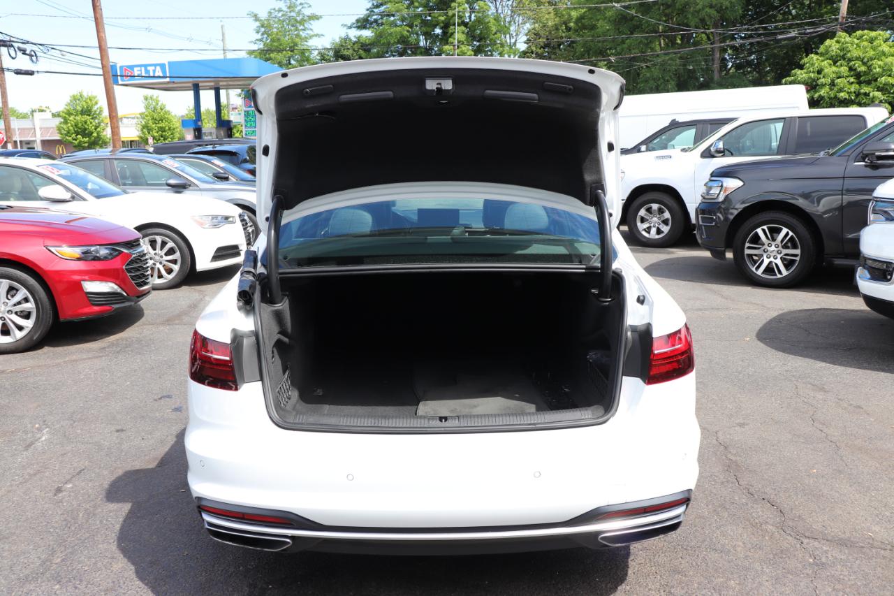Audi A4 Sedan S line Premium Plus 45 TFSI quattro 2024