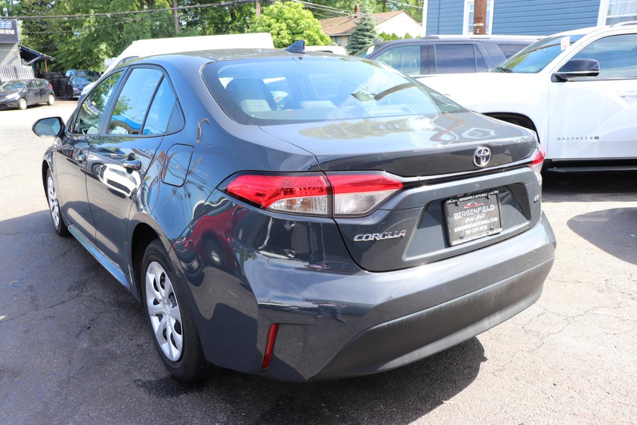 Toyota Corolla LE CVT (Natl) 2024