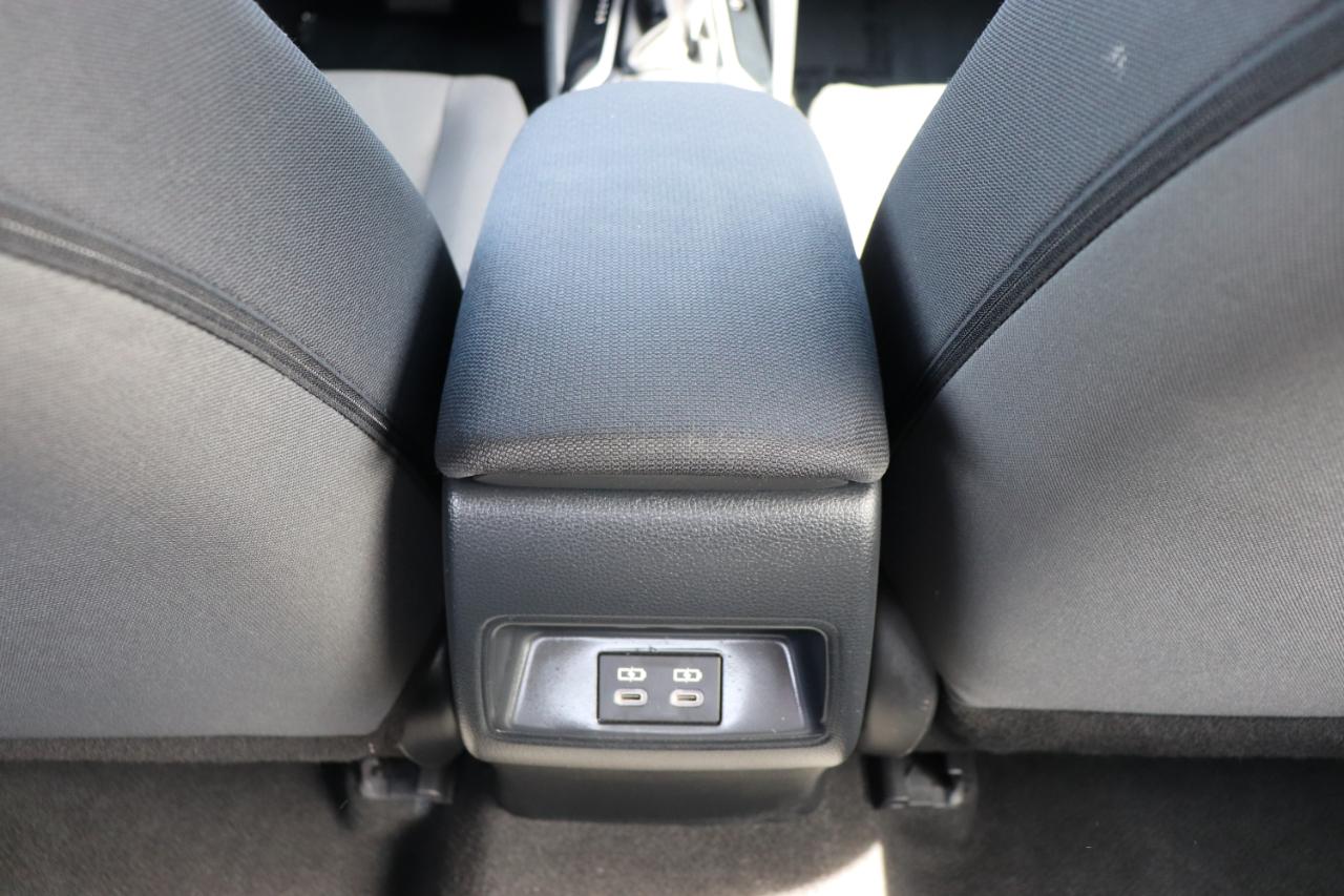 Toyota Corolla LE CVT (Natl) 2024