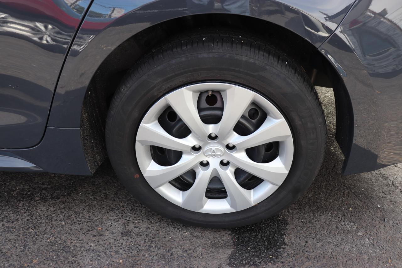 Toyota Corolla LE CVT (Natl) 2024