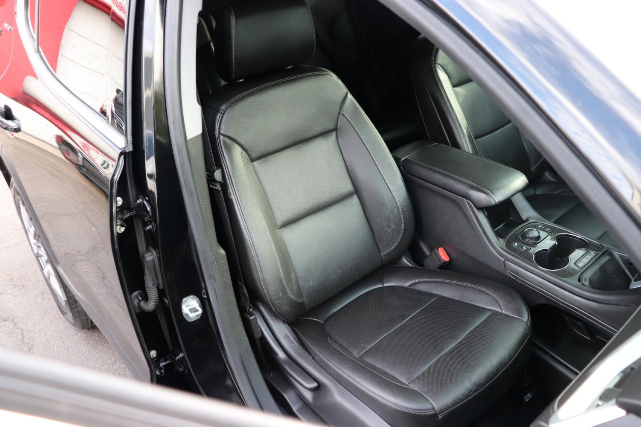 GMC Acadia AWD 4dr SLT 2020