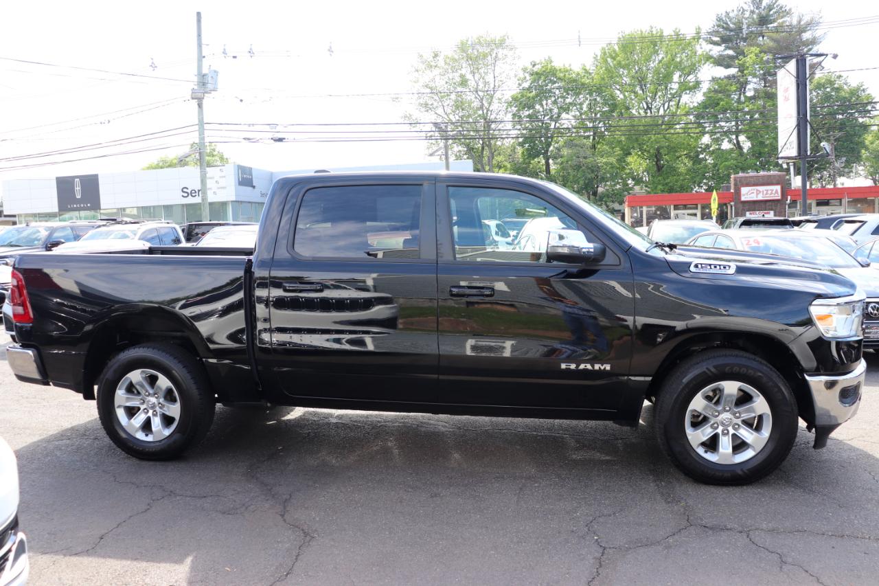 RAM 1500 Laramie 4x4 Crew Cab 5'7" Box 2024