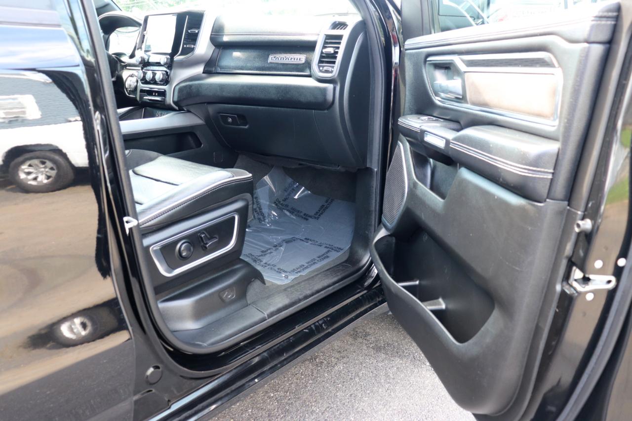 RAM 1500 Laramie 4x4 Crew Cab 5'7" Box 2024