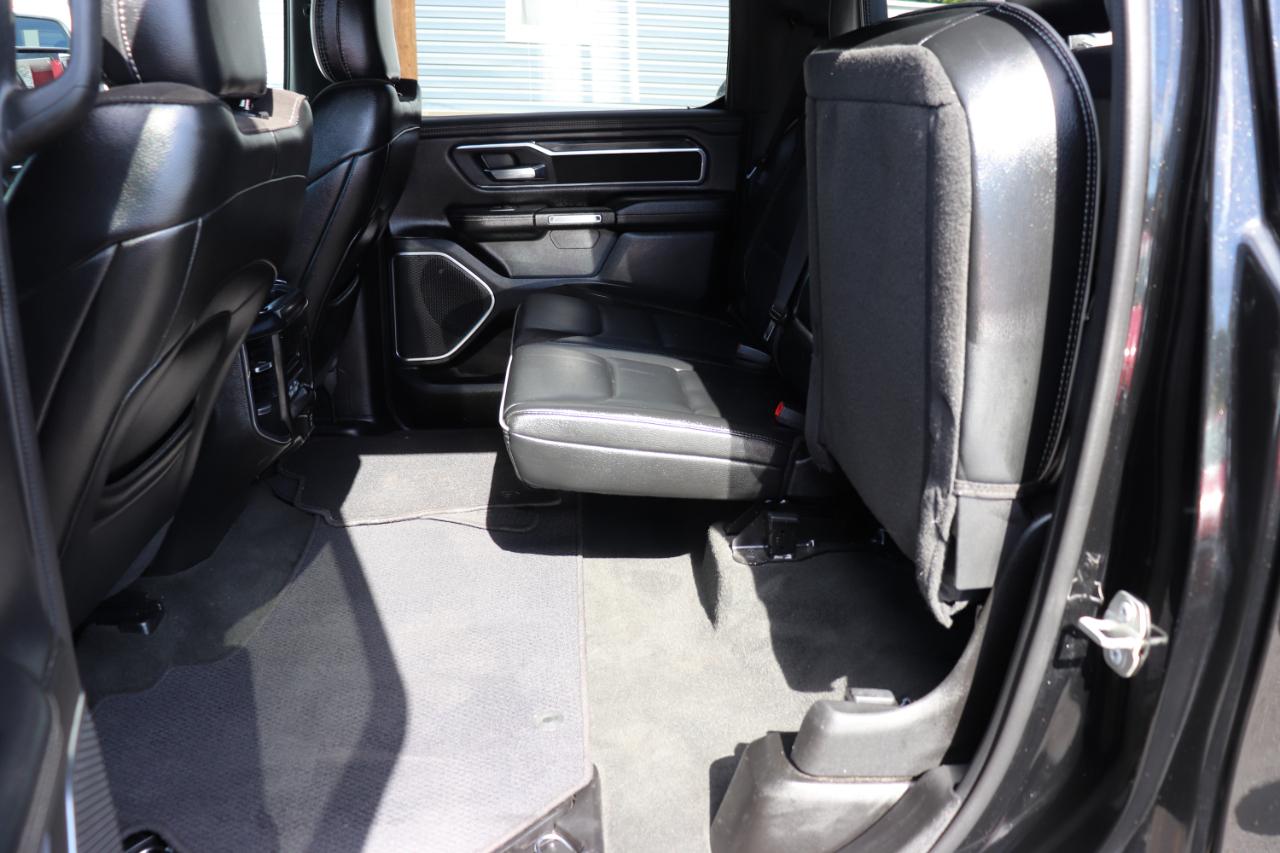 RAM 1500 Laramie 4x4 Crew Cab 5'7" Box 2024