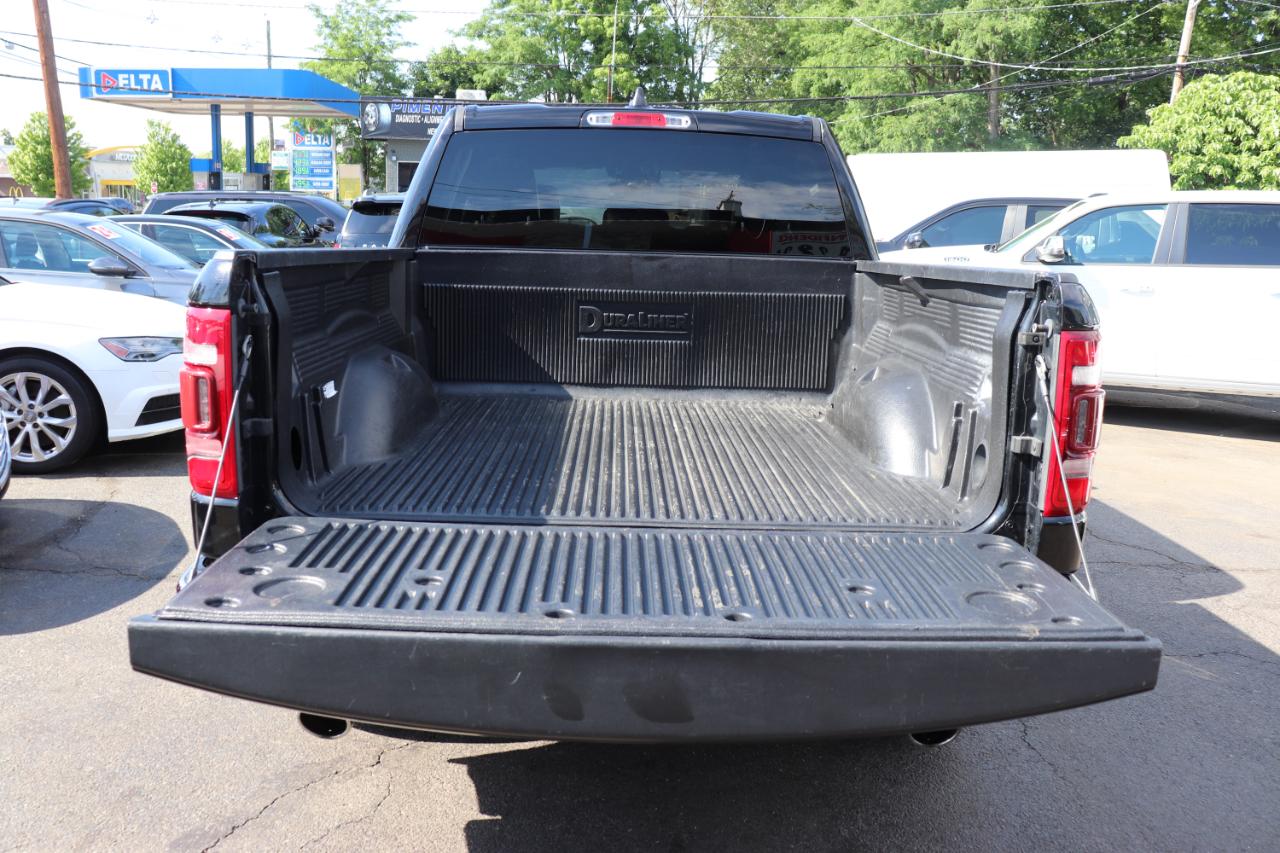 RAM 1500 Laramie 4x4 Crew Cab 5'7" Box 2024