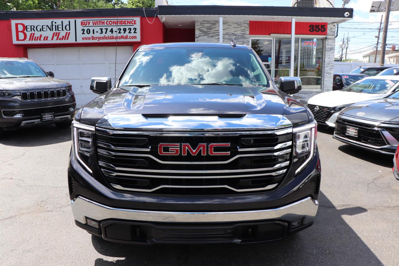 GMC Sierra 1500 4WD Crew Cab 147" SLT 2025
