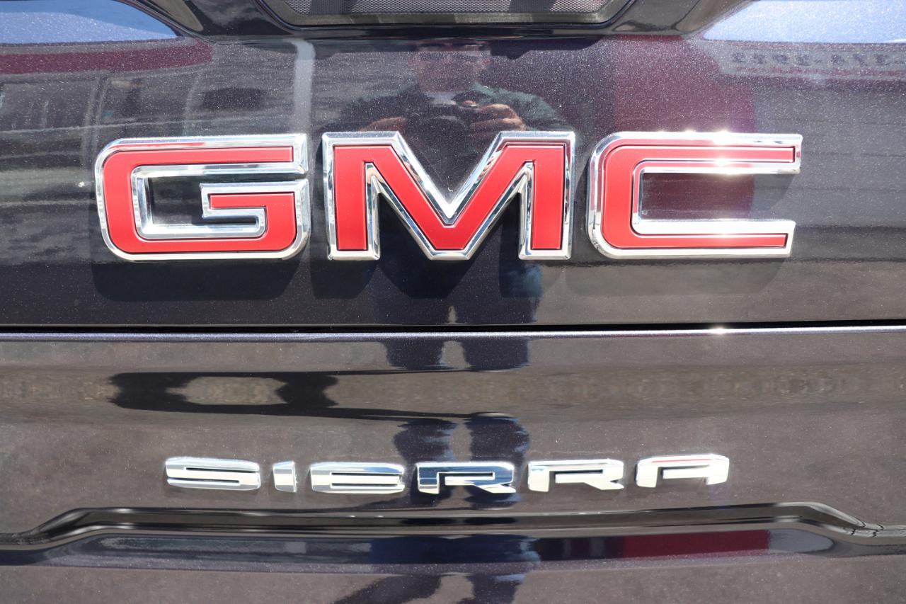 GMC Sierra 1500 4WD Crew Cab 147" SLT 2025