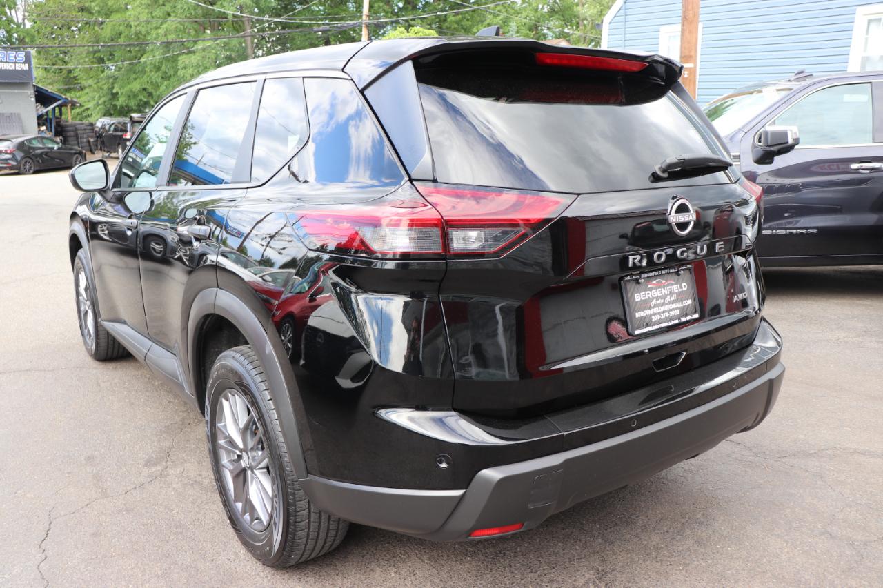 Nissan Rogue AWD S 2024