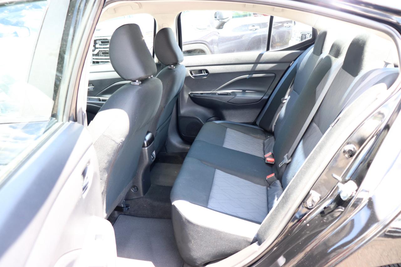 Nissan Versa SV CVT 2025