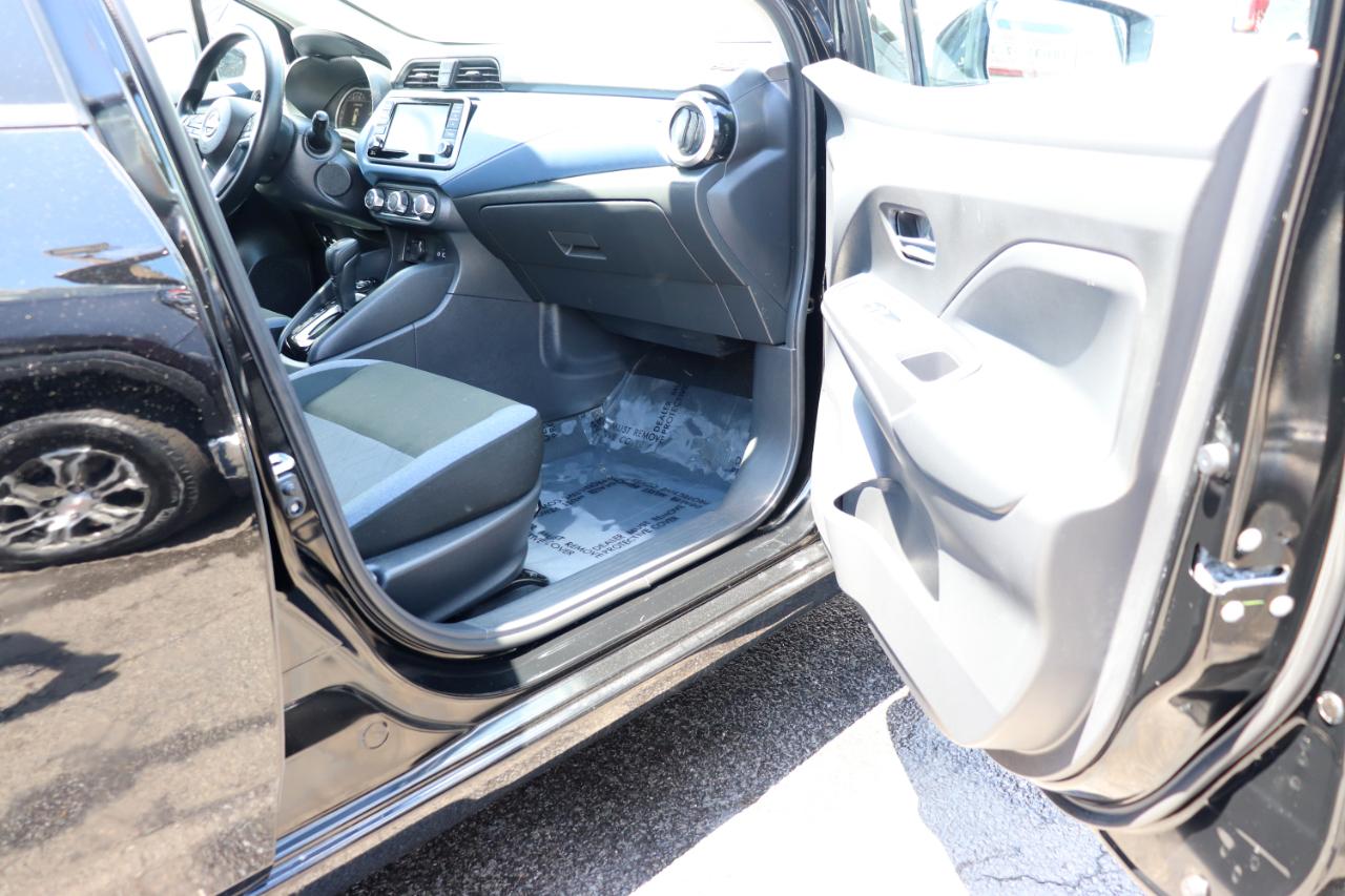 Nissan Versa SV CVT 2025
