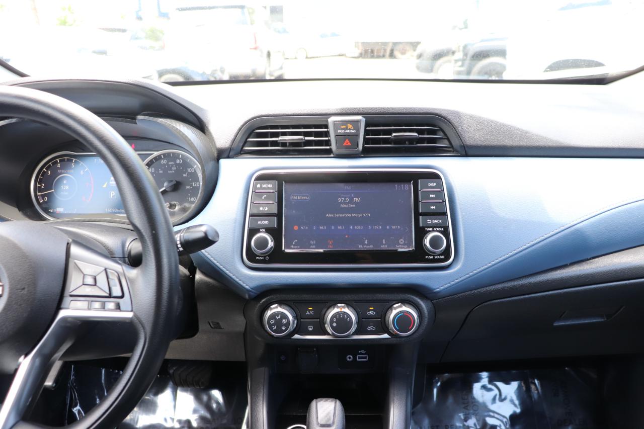 Nissan Versa SV CVT 2025