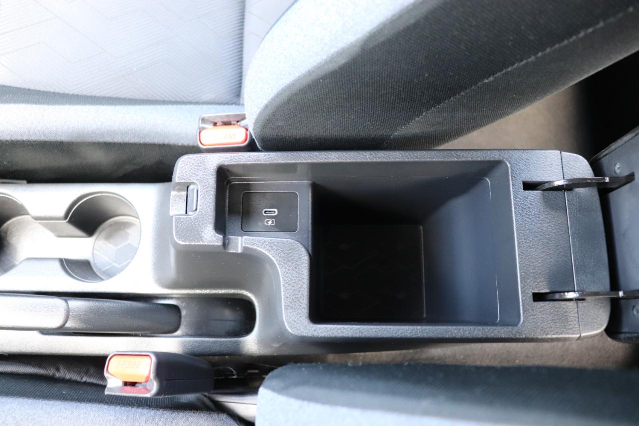 Nissan Versa SV CVT 2025
