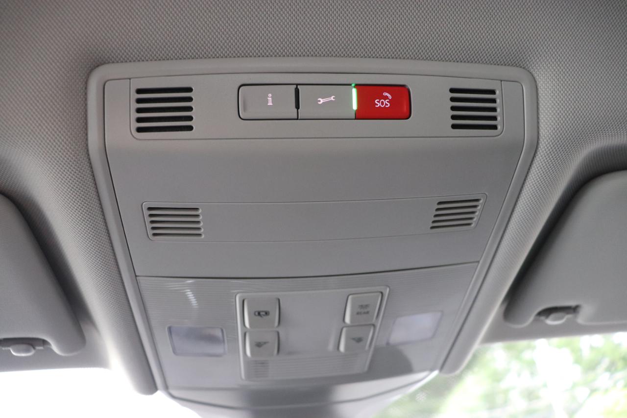 Volkswagen Jetta SE Auto 2024