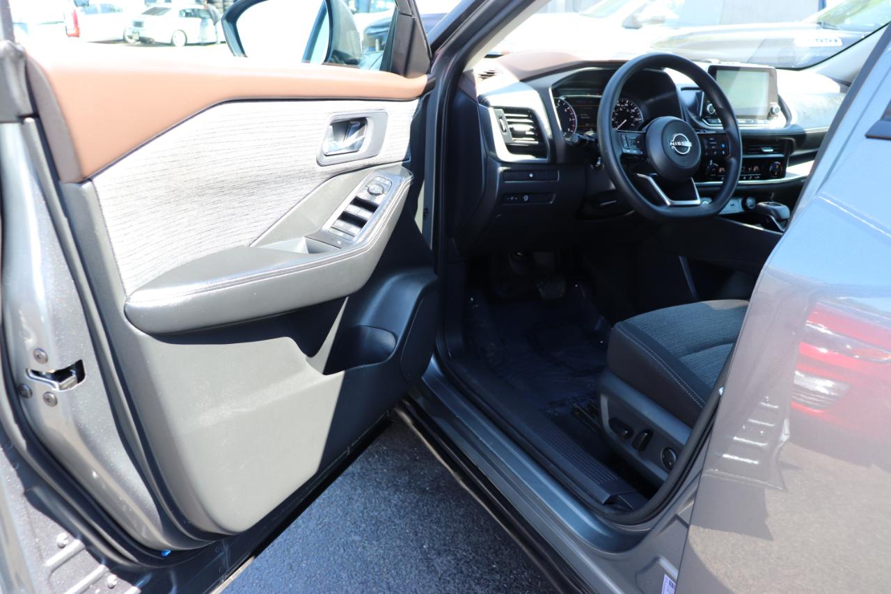 Nissan Rogue FWD SV 2023
