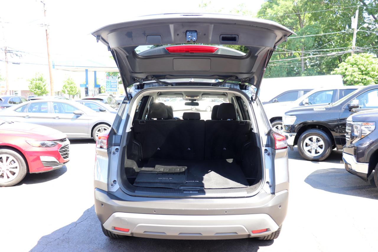 Nissan Rogue FWD SV 2023