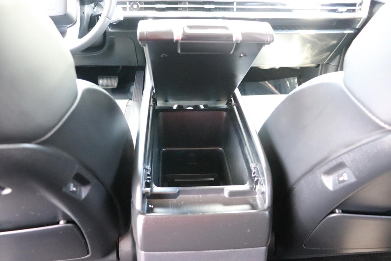Hyundai Santa Fe SEL AWD 2026