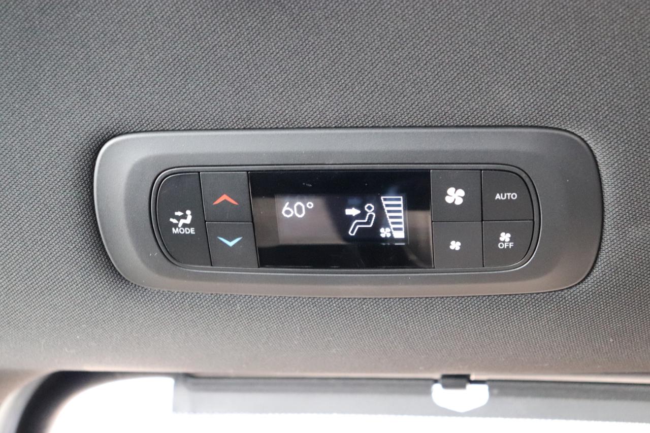 Chrysler Pacifica Select FWD 2026