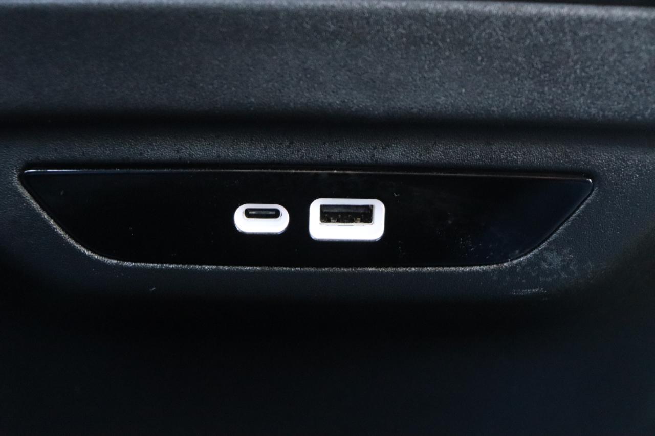 Chrysler Pacifica Select FWD 2026