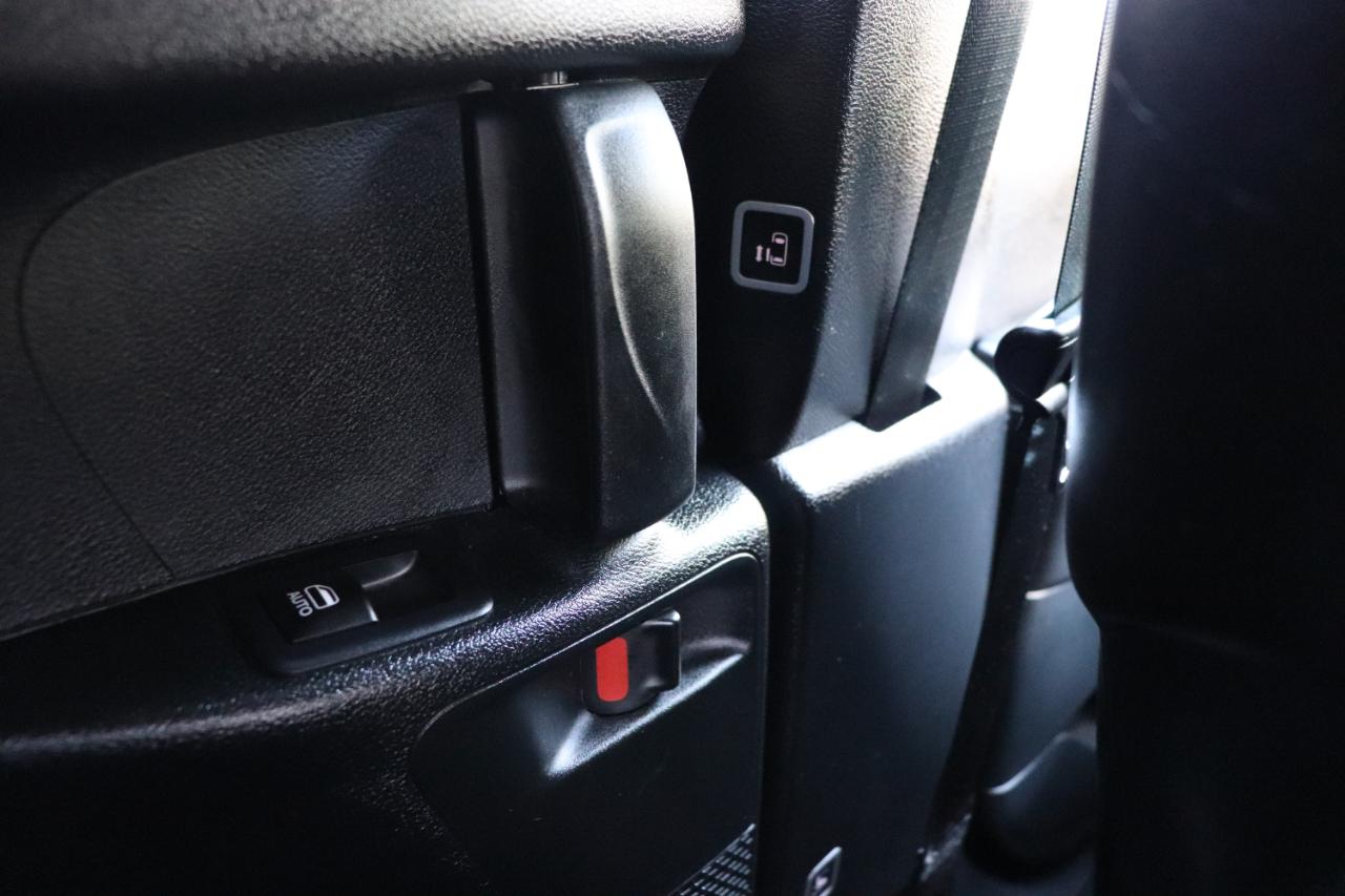 Chrysler Pacifica Select FWD 2026