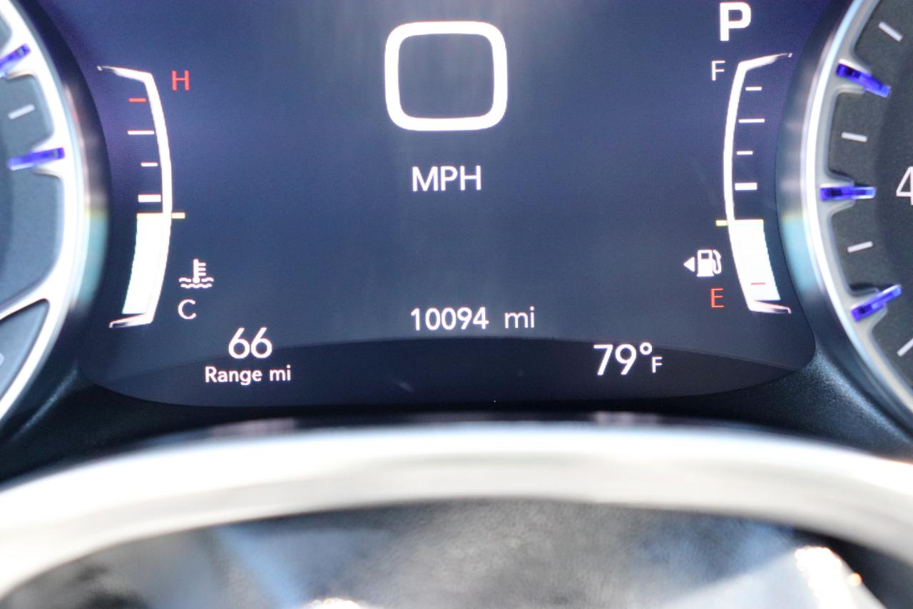 Chrysler Pacifica Select FWD 2026